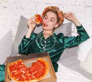 img 71 copyright 370x328