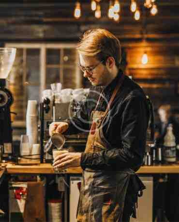 img 90 copyright 370x457